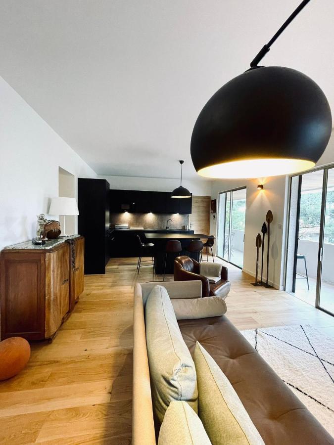 Appart Standing Avec Vue Grand Balcon - Parking - Clim Cassis Exterior photo